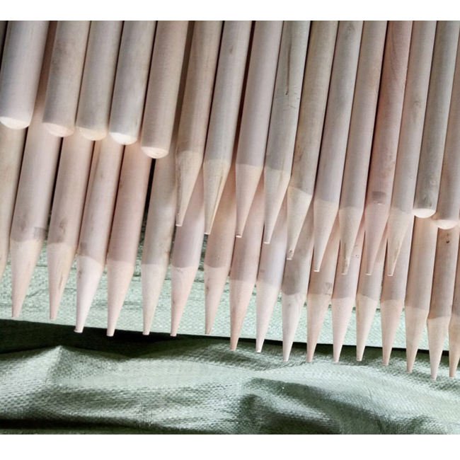High Quality Durable Round Wood Picket Fence Posts – Wholesale Treated Timber Fencing for Garden & Farm – Factory Direct Pricing
