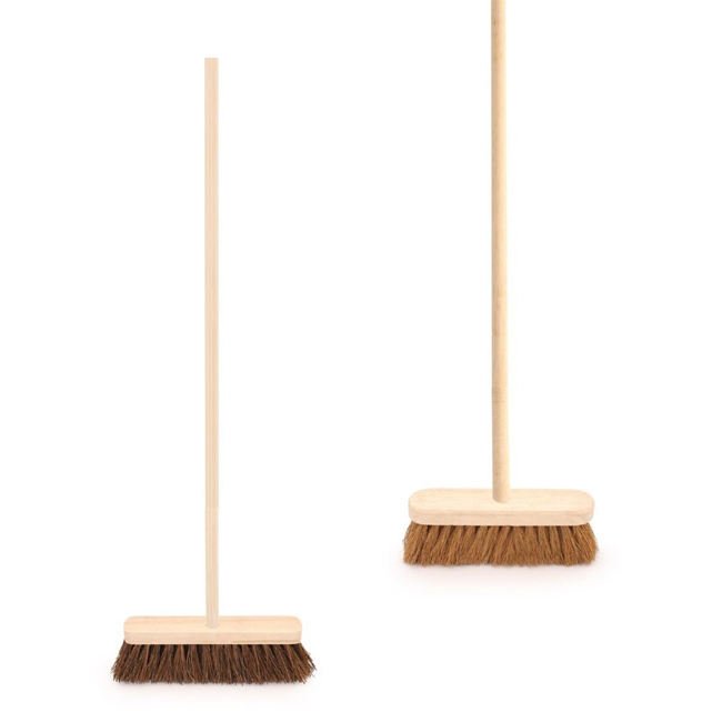 Solid Natural Wood Broom Stick & Mop Handle – 1.2m/1.5m Hardwood Pole for Household Cleaning, Wholesale Price